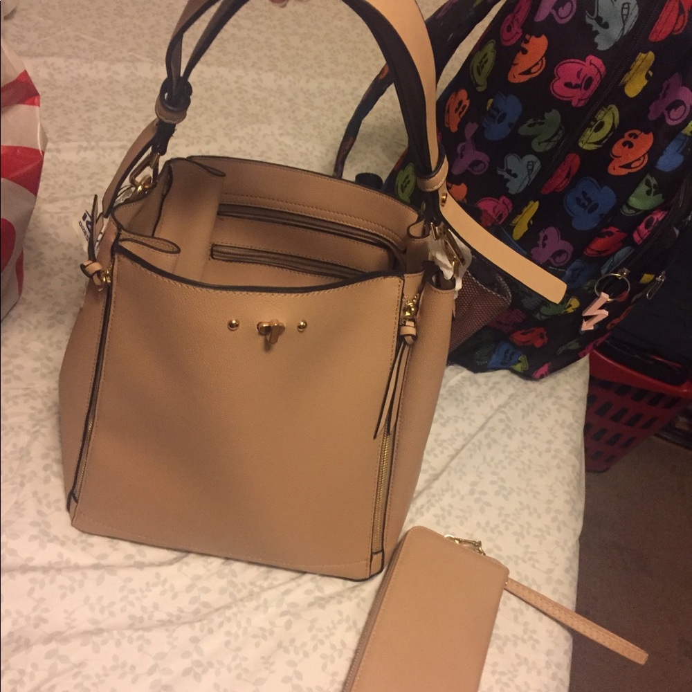 Purse